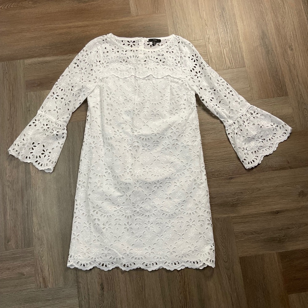 J.Crew Floral Eyelet Bell Sleeve Scalloped Hem Shift Dress Womens 6 White Boho - Picture 1 of 9